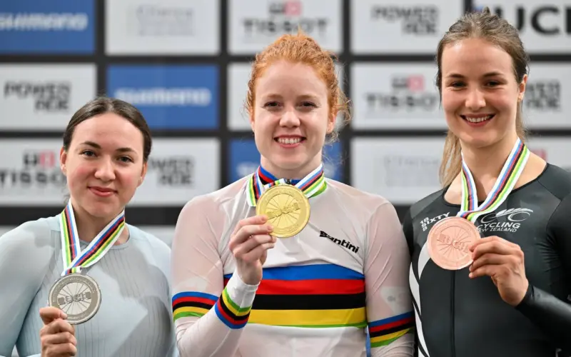 на Бурлакова