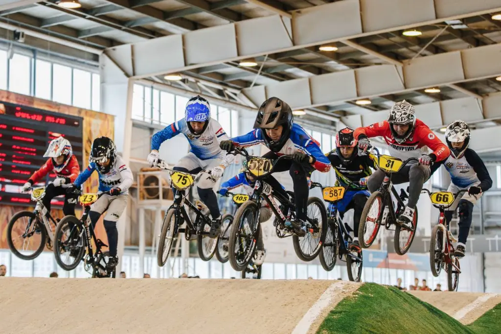 Обложка BMX