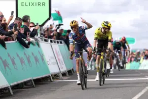 Remco Evenepoel финиш
